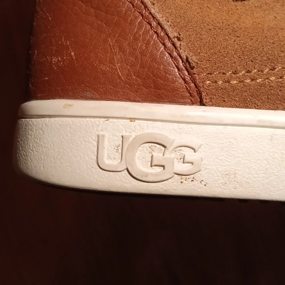UGG Brown Leather Boots with Moccasin Stitching Toddler Size 8